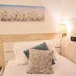 Ascot Otel