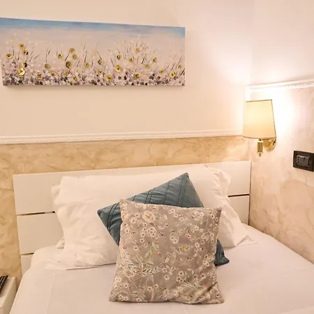Ascot Hotell